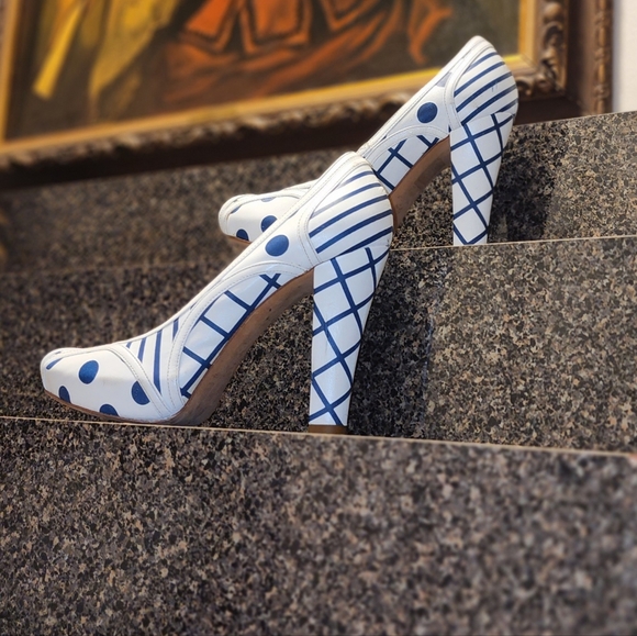 Beautiful open-toe Fornarina summer pumps. - Picture 2 of 4